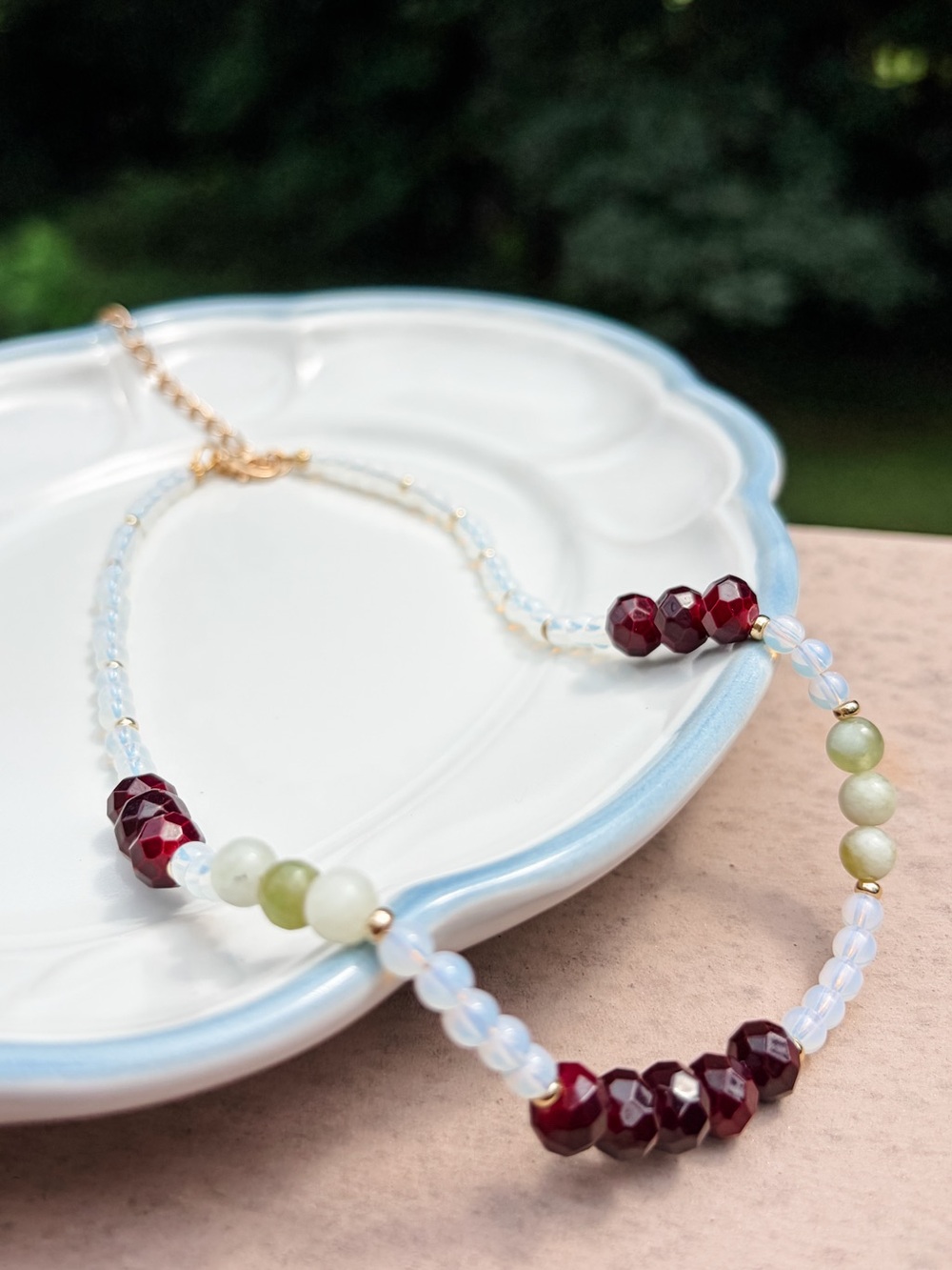N7 Handmade Opalite and Serpentine Green Jade Beaded Necklace - Picture 10 of 10